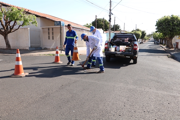 A Saev Ambiental concluiu no final do mês de outubro, o trabalho de dedetização dos mais de 5,4 mil pontos de visitas (Foto: Prefeitura de Votuporanga)