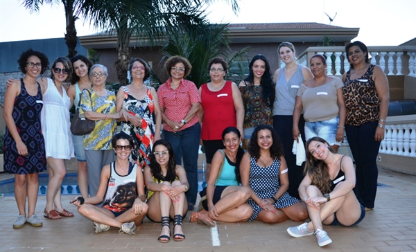 A luta pelos direitos das mulheres em forma de sarau