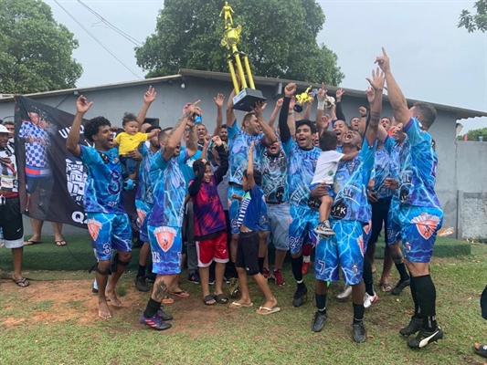 O time Unidos da Sul foi o grande campeão do torneio Amadorzão 2022, em homenagem ao Betão (Foto: A Cidade)