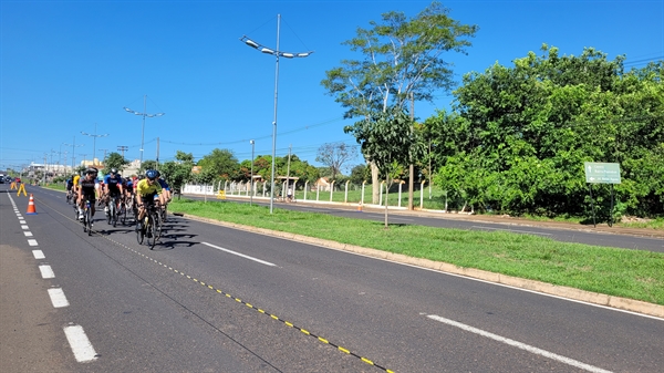 Os ciclistas votuporanguenses se destacaram na competição e subiram ao pódio em várias categorias (Foto: Divulgação)