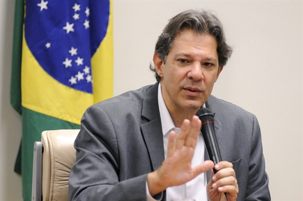 O pré-candidato ao Governo do Estado de São Paulo, Fernando Haddad, alegou conflitos em sua agenda e remarcou a visita a Votuporanga (Foto: Agência Brasil)