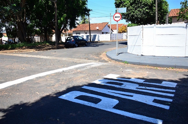 Trânsito altera sentido de via no bairro São Judas Tadeu