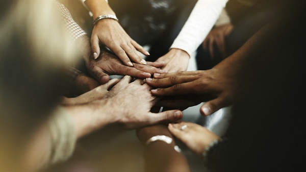 O tema da reunião será "Assistência Social: Direito do Povo e Dever do Estado, com financiamento público, para enfrentar as desigualdades e garantir proteção social" (Foto: Reprodução/Prefeitura de Votuporanga)