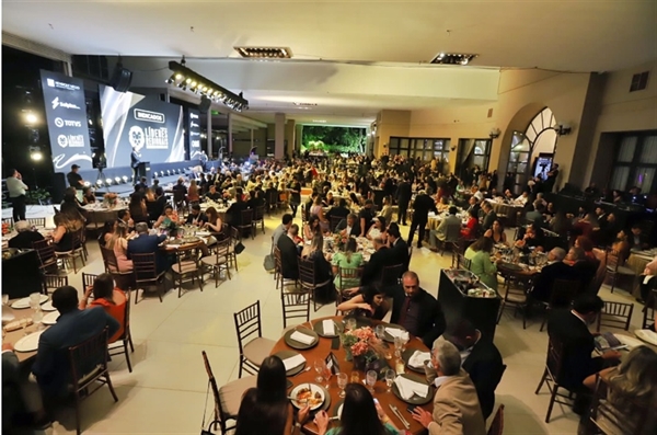 Dentre as 13 categorias do prêmio, Votuporanga emplacou seis finalistas; o prêmio será entregue em um jantar de gala (Foto: Divulgação)
