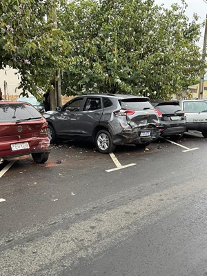 O caso aconteceu por volta de 15h40 da tarde de quarta-feira (14), na região central do município (Foto: Contribuição)