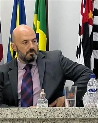 O advogado votuporanguense Bruno Dumbra falou com o A Cidade sobre o caso  (Foto: Arquivo Pessoal)