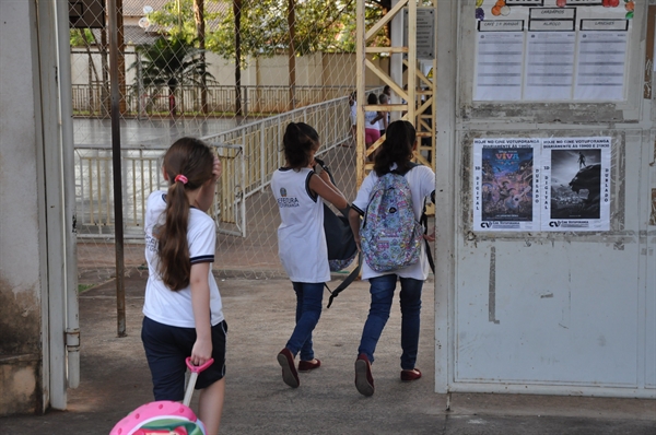 Os cerca de 9 mil alunos da rede municipal de ensino entram de férias no próximo dia 10 e da rede estadual no dia 3 de julho (Foto: Prefeitura de Votuporanga)