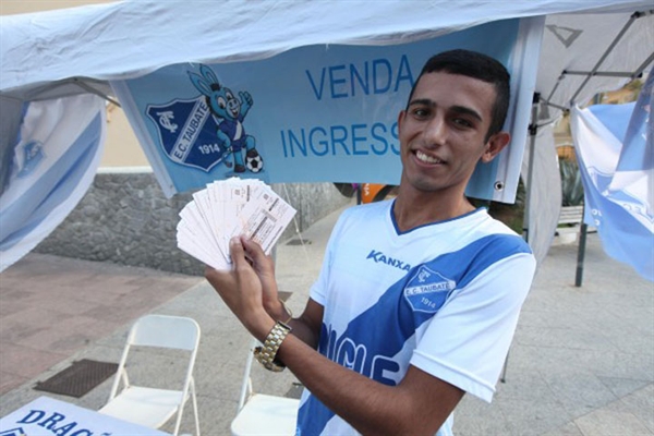 Taubaté já vendeu 2 mil ingressos para decisão