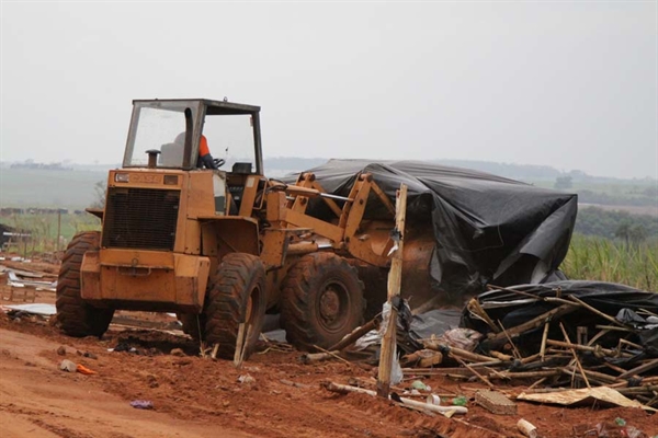 Polícia Militar cumpre reintegração de posse