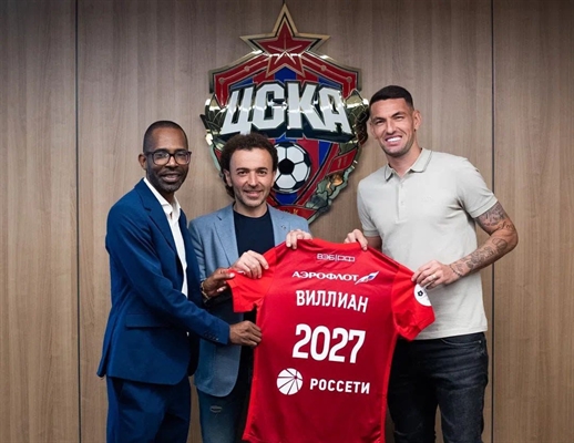 O agente Marcos Tito esteve na Rússia para acompanhar a renovação de contrato do zagueiro com CSKA (Foto: Divulgação)