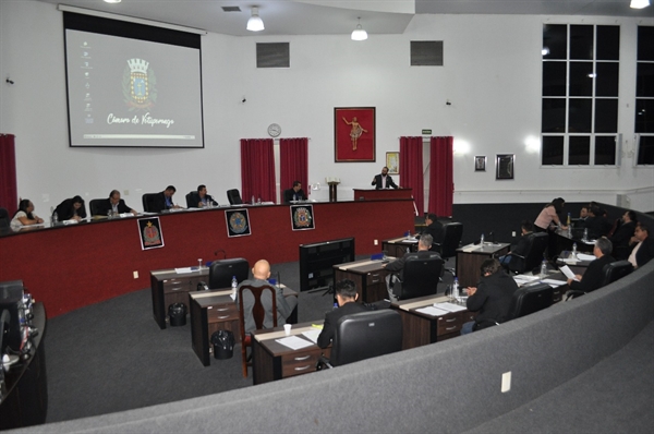 Ontem, os vereadores aprovaram por unanimidade o Programa de Recuperação Fiscal (Foto: Daniel Castro/A Cidade)
