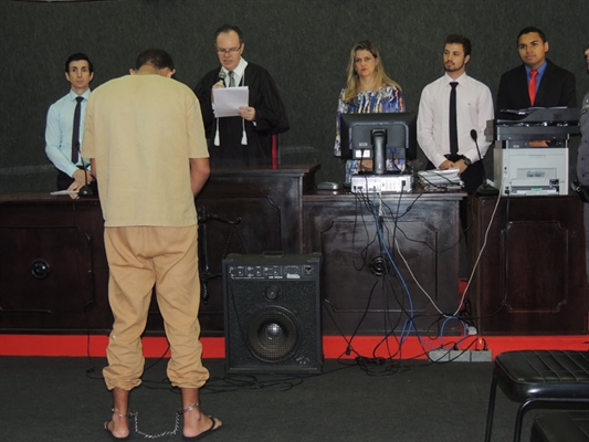 Réu se livra de acusação mais severa no tribunal