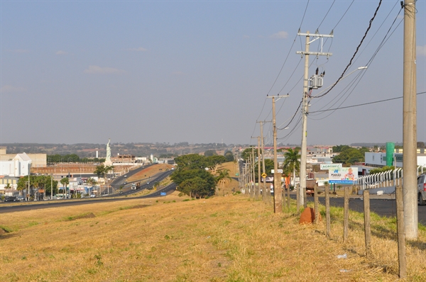Os institutos meteorológicos estimam que volte a chover em Votuporanga apenas no dia 26 deste mês, isto é, no fim de semana que vem (Foto: A Cidade)