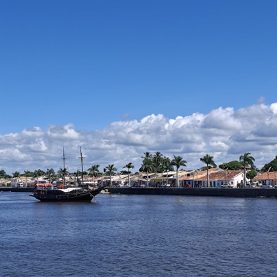 A maré baixa, forma uma praia em alto mar   Foto: Arquivo Pessoal
