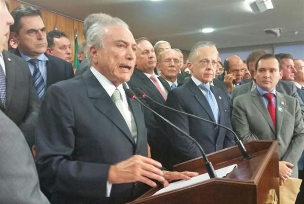 Temer pede confiança e diz que brasileiros vão colaborar para saída da crise do país