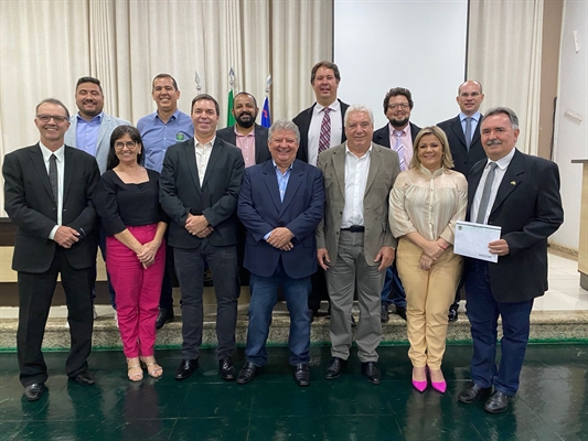 Valmir Dornelas e seus sócios Valmir Dornelas Luíz Carlos Barbato e Valter Zafalon receberam a homenagem em Santa Fé do Sul (Foto: Arquivo pessoal)