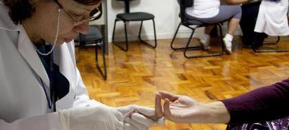 200 pacientes aguardam exames de diabete