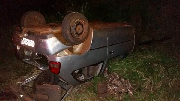 Jovem de 22 anos morre em capotamento