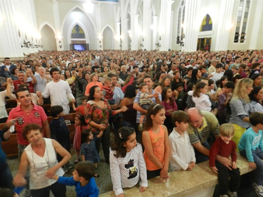 Semana da Família termina com missa