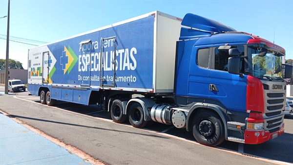 O veículo ficou estacionado na cidade para realizar consultas de ginecologia e obstetria durante o mês de julho  Foto: A Cidade