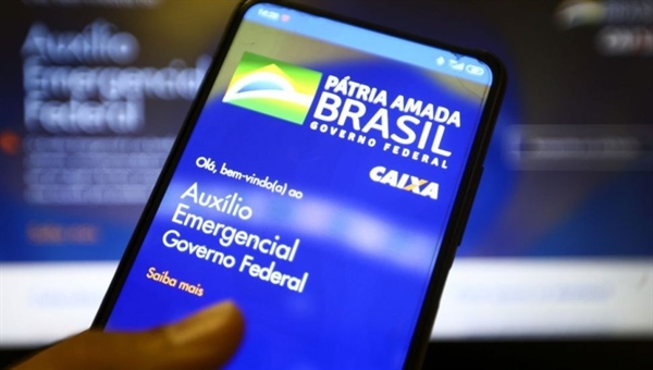 Guedes disse que, no caso de uma segunda onda, a experiência adquirida neste ano pode fazer com que eventuais gastos emergenciais sejam de 4% do PIB (Foto: Marcelo Camargo/Agência Brasil)