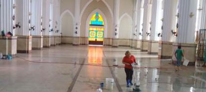 Igreja Matriz inicia troca de bancos nesta semana