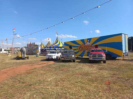 Para esta estreia o circo apresentará um super espetáculo com Globo da Morte, Os Transformers, palhaços e malabares (Foto: Divulgação)