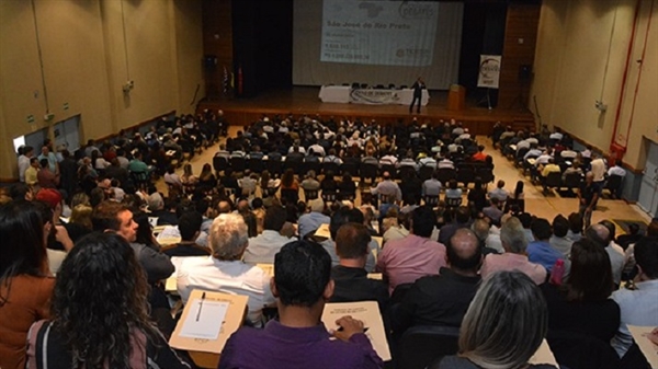O evento foi direcionado a prefeitos, vereadores, lideranças políticas, secretários, gestores e servidores públicos (Foto: Divulgação/Governo SP)