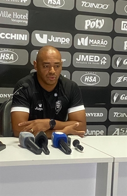 Marcos Viola, teinador do Clube Atlético Votuporanguense para a próxima temporada, foi apresentado na manhã de ontem  Foto: @ronypazoficial