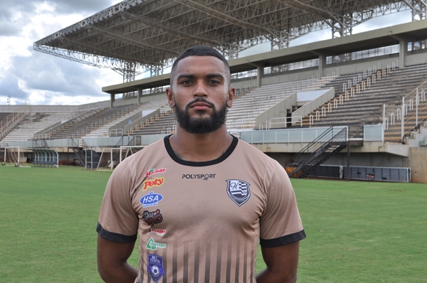 O atleta Rafael Peixoto, de 22 anos, é um dos novos contratados da Votuporanguense e irá disputar o Campeonato Paulista pela 1ª vez  (Foto: A Cidade)