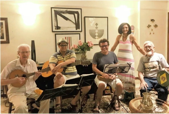 O Grupo de Choro Tradição é composto por bandolim, violão, cavaco e pandeiro (Foto: Santa Casa)
