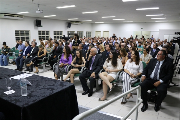 O anúncio do novo conselho foi realizado na noite de anteontem, na posse da nova diretoria (Foto: Unifev)