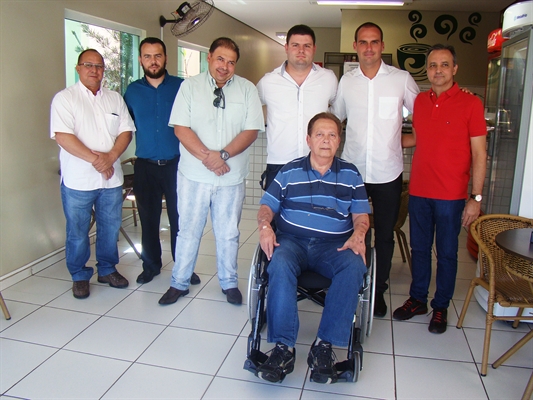 Deputado federal Eduardo  Bolsonaro visita a Santa Casa 