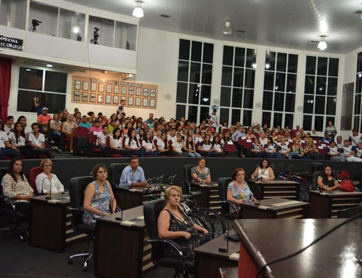 Concurso premia cinco alunos da rede estadual 