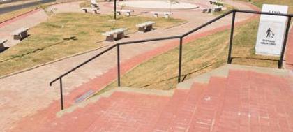 Bairros ganham nova praça