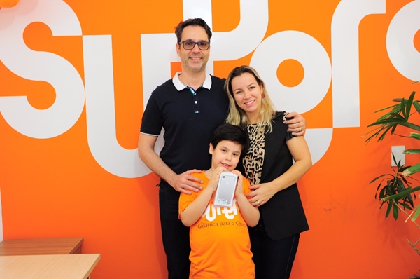 Matheus Basques Gregório, de 7 anos, foi o ganhador da campanha promovida pela rede de escolas SUPERA