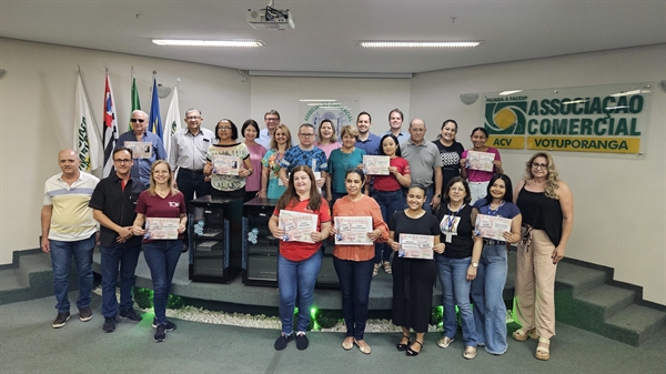 A ACV realizou na sexta-feira (25) a entrega de todos dos mais de R$ 20 mil em prêmios da campanha do Dia dos Pais deste ano  (Foto: ACV)