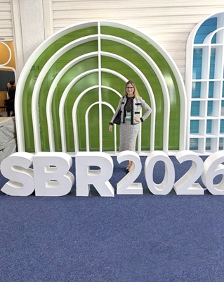 Dra. Walquíria Jorge Moreira participa do 43º Congresso Brasileiro de Reumatologia, um dos principais eventos da especialidade (Foto: Arquivo pessoal)