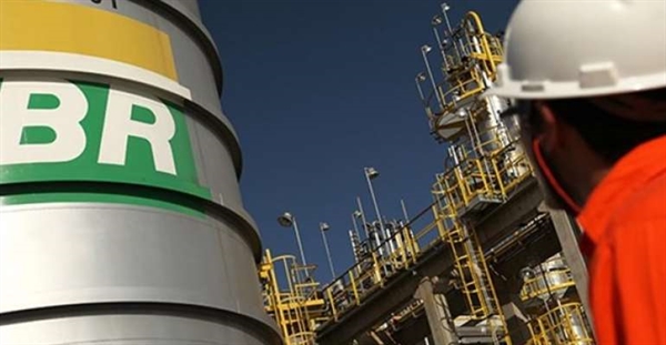 Petrobras aumenta preço da gasolina e do diesel nas refinarias (Foto: Divulgação)