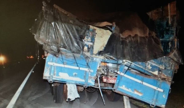 Grupo de idosos se fere em acidente com ônibus