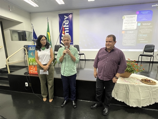 O evento debateu os efeitos da crise ambiental no auditório da Cidade Universitária (Foto: Divulgação Unifev)