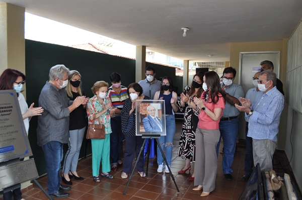 A nova sede da Unidade de Coleta de Sangue “Dr. Elcio Sanchez Estevez” foi inaugurada ontem com a presença de sua família (Foto: A Cidade)