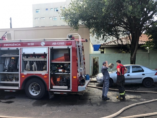 O motivo do incêndio, segundo os bombeiros, foi acidental (Foto:Johnny Torres)