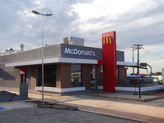 McDonald’s emprega 60 pessoas em Votuporanga