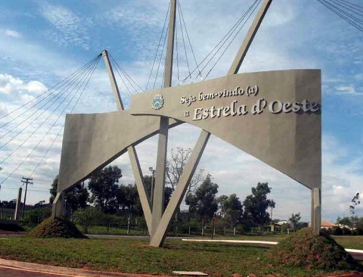  Acidente foi em estrada que liga Estrela dOeste ao distrito de Fátima Paulista  (Foto: Reprodução) 