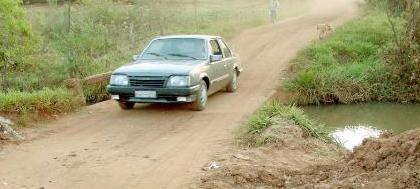 Vereador cobra, pela 3ª vez, construção de ponte