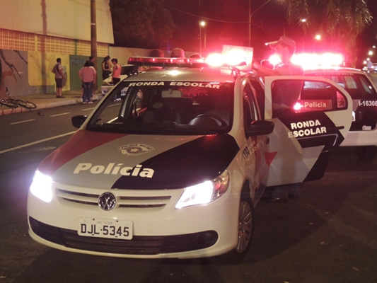 Homem de 42 anos morre após ser atropelado na av. do Assary