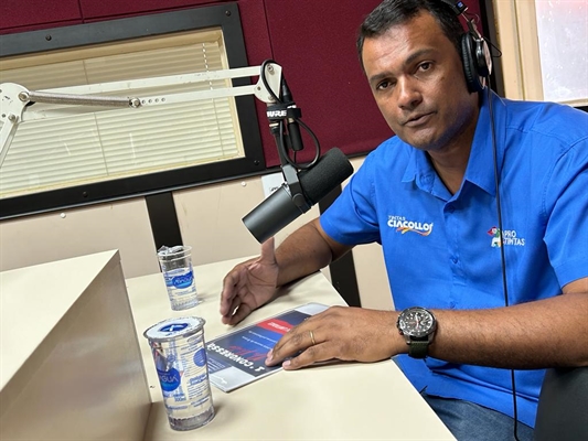 Evandro Rodrigues, proprietário da Pro Tintas, foi entrevistado na rádio Cidade FM 94,7  (Foto: A Cidade)