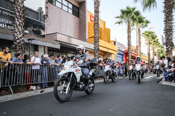 Vereador Wartão pede motocicletas e viaturas para o Batalhão da Polícia Militar (Foto: Divulgação/Prefeitura de Votuporanga)