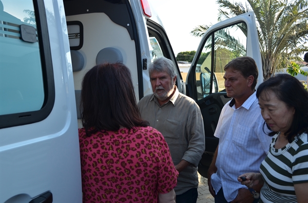  A Câmara economizou e devolveu recursos para que a Prefeitura pudesse comprar uma ambulância 0km para a frota  (Foto: A Cidade)